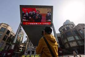 Xi Jinping consolida su poder y ondea la bandera del diálogo allí donde EEUU ha apostado por la fuerza