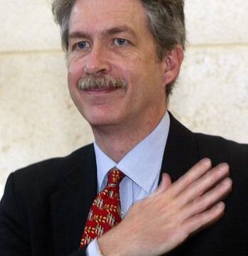 CIA Director de la CIA, William Burns, revela charla con Putin y confiesa el desvanecimiento de EU