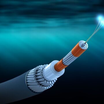 China planea un proyecto intercontinental de cable de Internet submarino para competir con EE.UU.