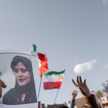 Irán ejecuta en la horca a otros tres manifestantes que protestaron contra el régimen tras la muerte de Mahsa Amini