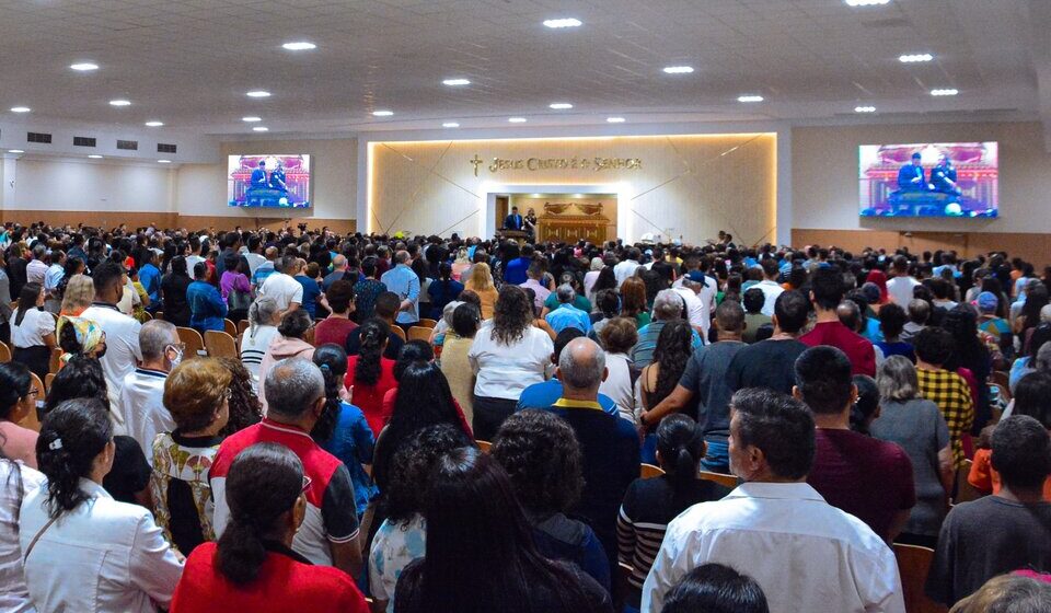 Brasil: la doctrina de la biblia y el fusil