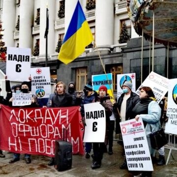 Ucrania: luchar en dos frentes