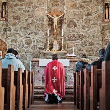josh-applegate-g0WjhnQRTa8-unsplash Religión y falocracia, legitimación de la violencia sexual