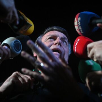 Bolsonaro Solo, desencajado y condenado por golpista frustrado