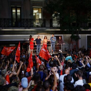 España: Histórica reacción de la izquierda frena a los ultras