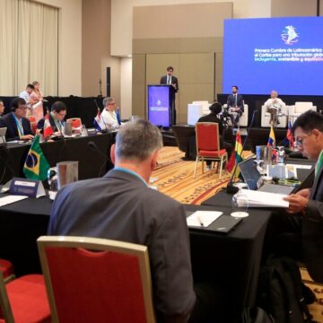 Latinoamérica discute políticas tributarias y distribución de la riqueza desde Cartagena
