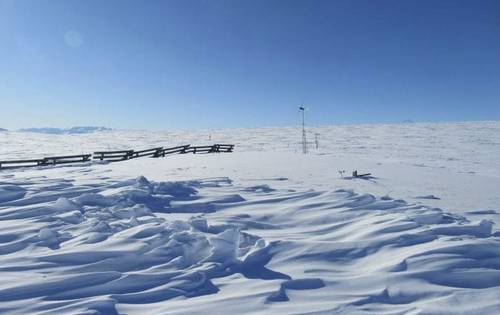 Capa profunda de nieve en el Ártico aumenta las emisiones de metano y CO2 del permafrost