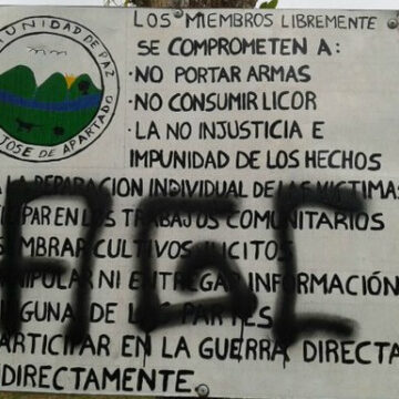 Bajo la sombra de las instituciones estatales se afianza el reino paramilitar, protegido y tolerado