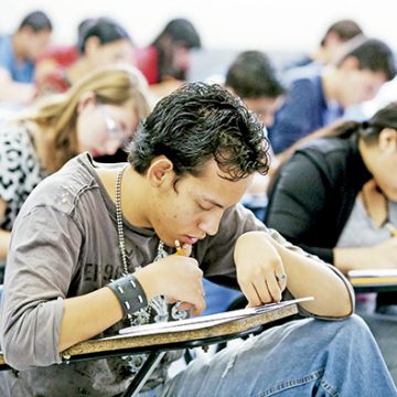 Revolución universitaria para enriquecer el cambio de la sociedad colombiana
