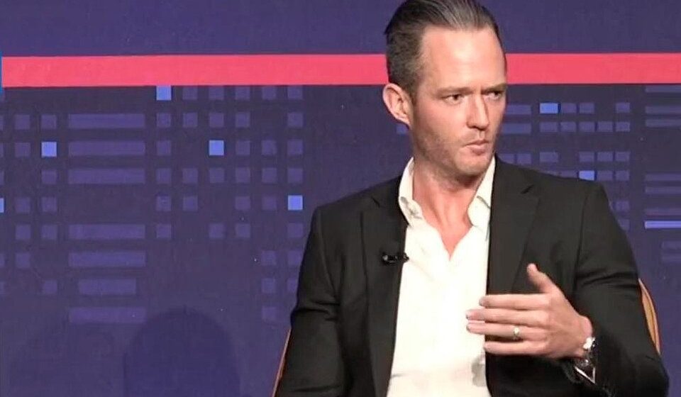 El mundo feliz de un CEO es con un 50 por ciento de desocupados 