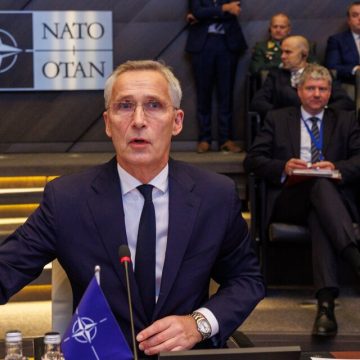 La OTAN promete mantener el apoyo militar a Ucrania