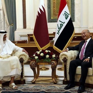 Qatar, un discreto negociador que habla con tirios y troyanos