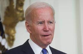 Se desploma el respaldo a Biden, sobre todo de la clase trabajadora