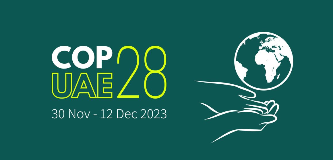 cop28-uae-annual-united-nations-climate-change-conference-dubai-united-arab-emirates-30-nov-12-dec-2023-international-climate-summit-banner-global-warming-illustration-free-vector-1899811619 Venta del clima al mejor postor