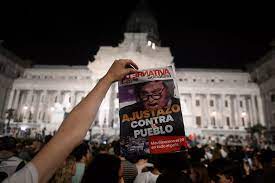 La Justicia argentina tumba la reforma laboral incluida en el ‘decretazo’ de Milei