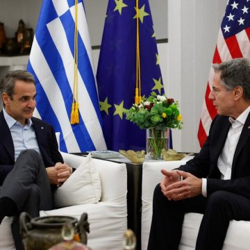 Blinken Blinken inició su gira por Medio Oriente para evitar una escalada de la guerra en Gaza
