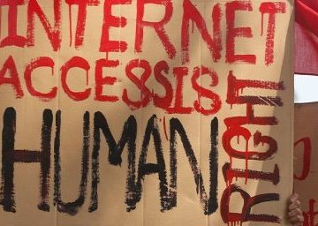 Internet en manos de mastodontes