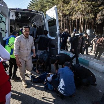 Más de 100 muertos en Irán por un ataque con explosivos contra una multitud