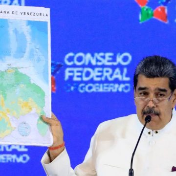 Venezuela: Nicolás Maduro juega a la guerra con Guyana (mirando las presidenciales de 2024)
