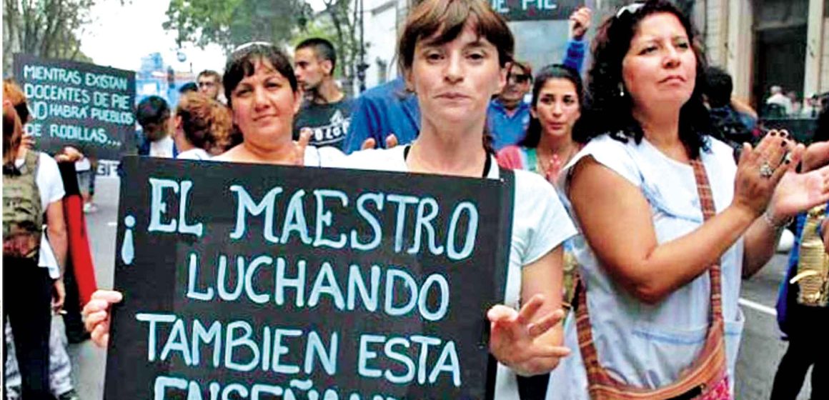 La comunidad magisterial, protagonista estratégica del cambio de época