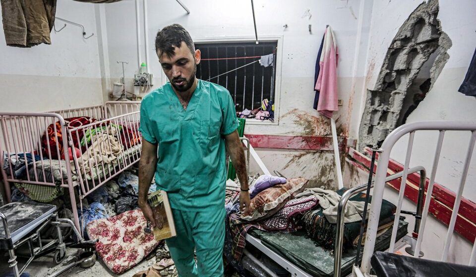 Disparos y caos en el asalto israelí a un hospital en Gaza