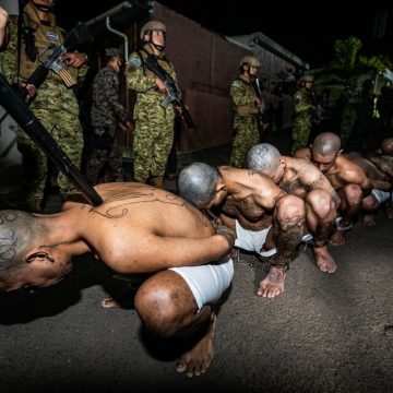 El Salvador: dos años de una cuestionada “guerra” contra las pandillas 