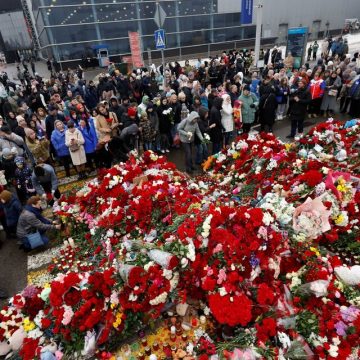 Rusia llora a las víctimas del atentado mientras avanza la investigación