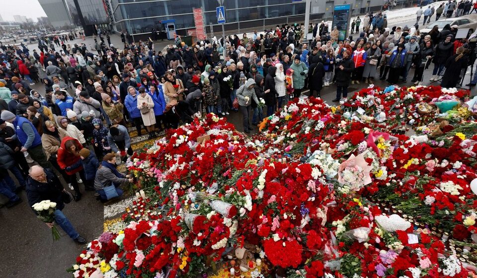 Rusia llora a las víctimas del atentado mientras avanza la investigación