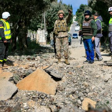 Israel dice haber matado a dos comandantes de Hezbolá en ataques en el sur del Líbano
