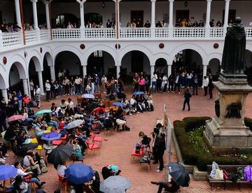 Más allá de Cheyne: la situación de los profesores de hora cátedra