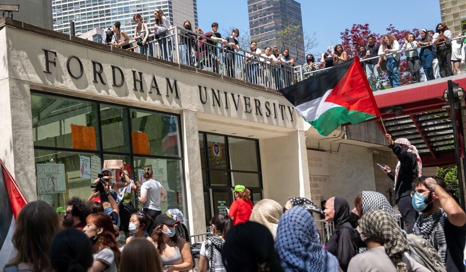Represión, detenidos y mucha tensión: la rebelión de los universitarios norteamericanos por la guerra en Gaza