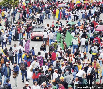 “Toma de Bogotá”, Fecode, vía X Pelando el cobre