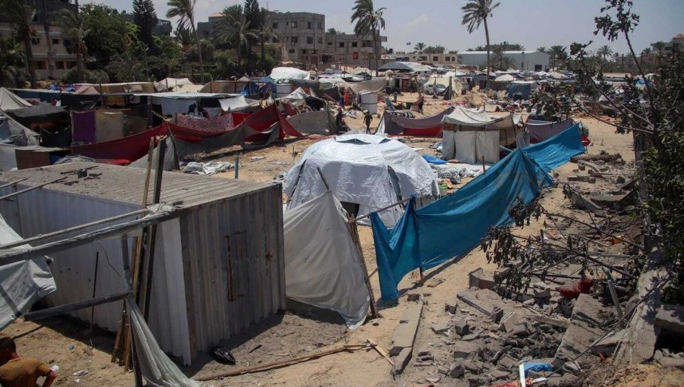 Israel ordena a los gazatíes abandonar una parte de la zona humanitaria de Mawasi