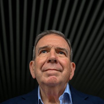 Exilio González Urrutia dijo que partió de Venezuela para “cambiar las cosas”