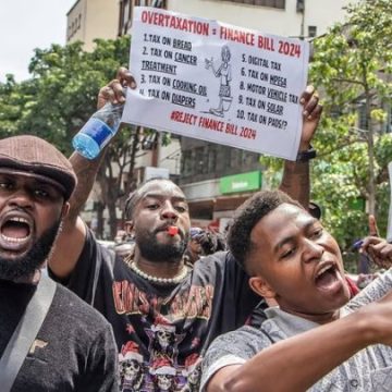 The Economist alerta sobre protestas contra el FMI en todo el mundo