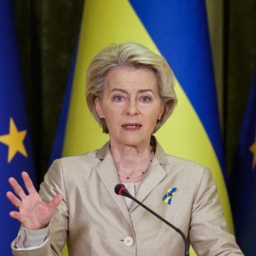 UE Más ayuda economica para Kiev