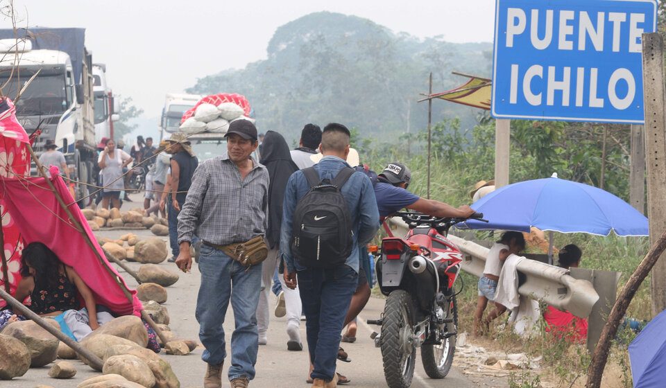 Bolivia Bolivia: manifestantes iniciaron un bloqueo de rutas en apoyo a Evo Morales