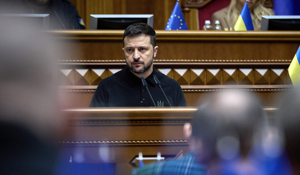 Zelenski descartó ceder territorio ucraniano para terminar la guerra con Rusia