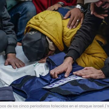 Israel mata a cinco periodistas en un ataque frente a un hospital en Gaza