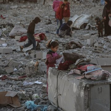 Hambre, frío y violencia: más de 45.800 muertos en Gaza tras 15 meses de genocidio israelí