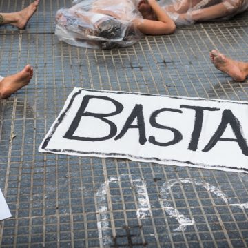 Feminicios El Gobierno de Milei eliminará el feminicidio del Código Penal porque entiende que implica “privilegios”