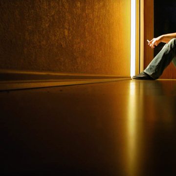 La falacia de la psiquiatría moderna: Tratar los síntomas, ignorar las causas