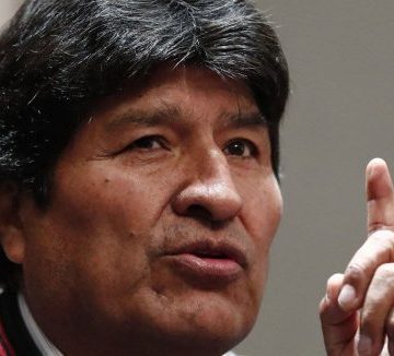 Bolivia: Evo Morales firma acuerdo para ser candidato presidencial con el partido Frente Para la Victoria