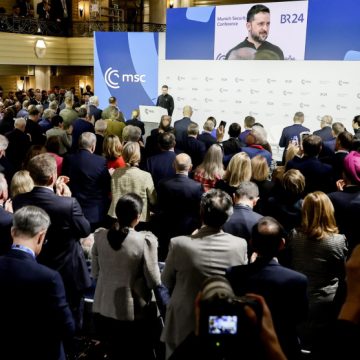 La cumbre de Múnich abre una profunda brecha entre EEUU y la UE y desubica a Ucrania