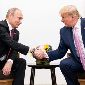 Trump habla con Putin y Zelenski para negociar el fin de la guerra de Ucrania