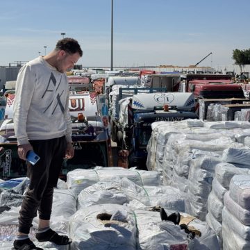 Israel cierra el paso de ayuda humanitaria a Gaza y tensa la tregua con Hamas