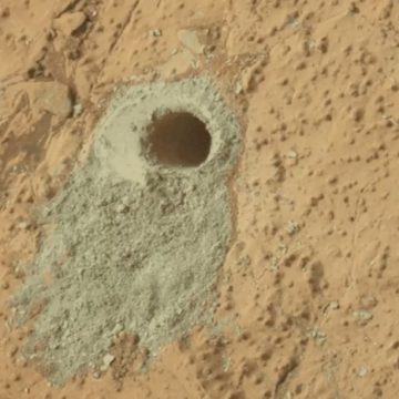 El robot Curiosity de la NASA detectó las moléculas orgánicas más grandes encontradas en Marte 