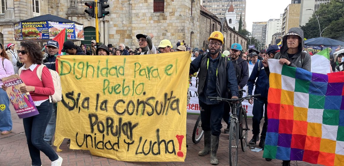 Colombia se moviliza en apoyo del presidente Petro y sus iniciativas