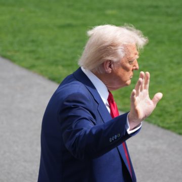 Donald Trump se abre a negociar una rebaja en sus aranceles si le ofrecen “algo fenomenal”