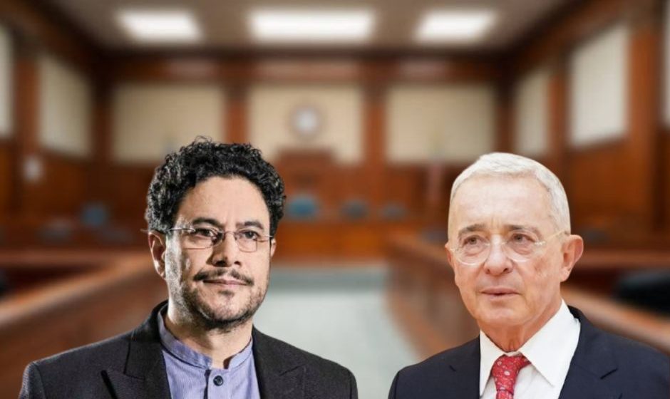 Foto principal artículo. Foto 1 - De izq a der. Iván Cepeda y Álvaro Uribe Álvaro Uribe V. ¡Culpable!